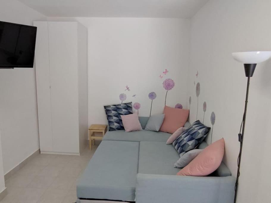 カターニアTeam019 Casa Giusi Terrace & Sicilian Charmアパートメント エクステリア 写真